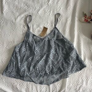 American Eagle Outfitters Gray Sleeveless Crop Camisole